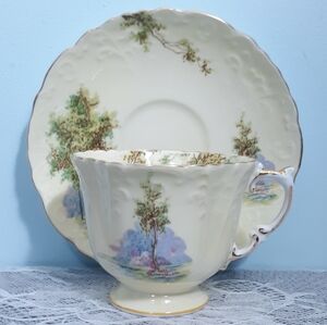 Aynsley England Quatrefoil Teacup & Saucer Yellow Gold Trees River Fine China